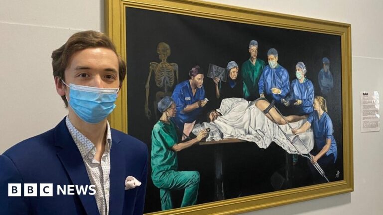 Surgeon whose failures contributed to several deaths continues to work for NHS – BBC Surgeon whose failures contributed to several deaths continues to work for NHS – BBC