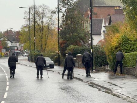 Man injured in shooting near Sutton Coldfield shopping centre – BBC Man injured in shooting near Sutton Coldfield shopping centre – BBC