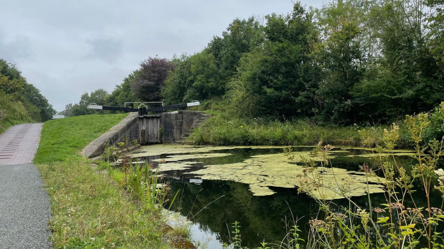 Why a cyanide spill shut part of Walsall’s canals for 10 months – BBC