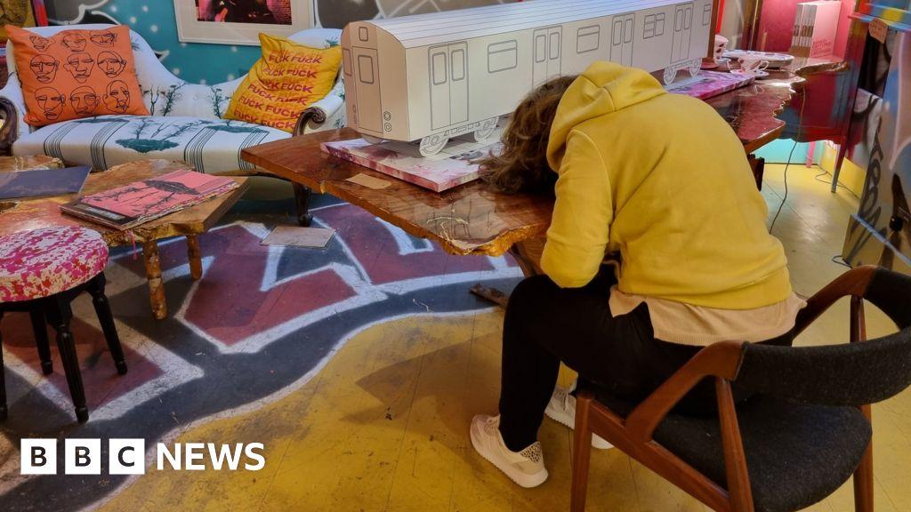 Stabbing in London-bound train wounds 10, 2 suspects arrested – The Straits Times