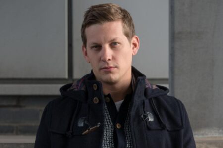 Hollyoaks legend James Sutton quits John Paul McQueen role 20 years after debut – Metro.co.uk Hollyoaks legend James Sutton quits John Paul McQueen role 20 years after debut – Metro.co.uk